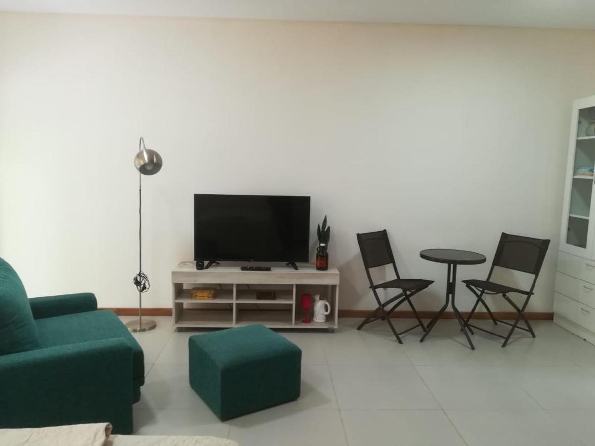 Апартаменты Departamento En Recoleta Excelente Буэнос-Айрес Экстерьер фото