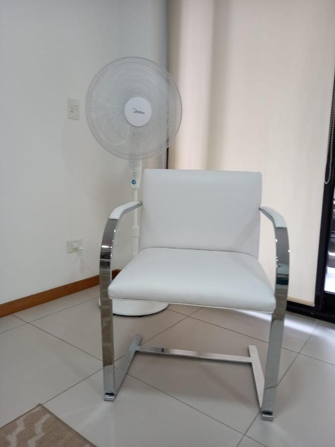 Апартаменты Departamento En Recoleta Excelente Буэнос-Айрес Экстерьер фото